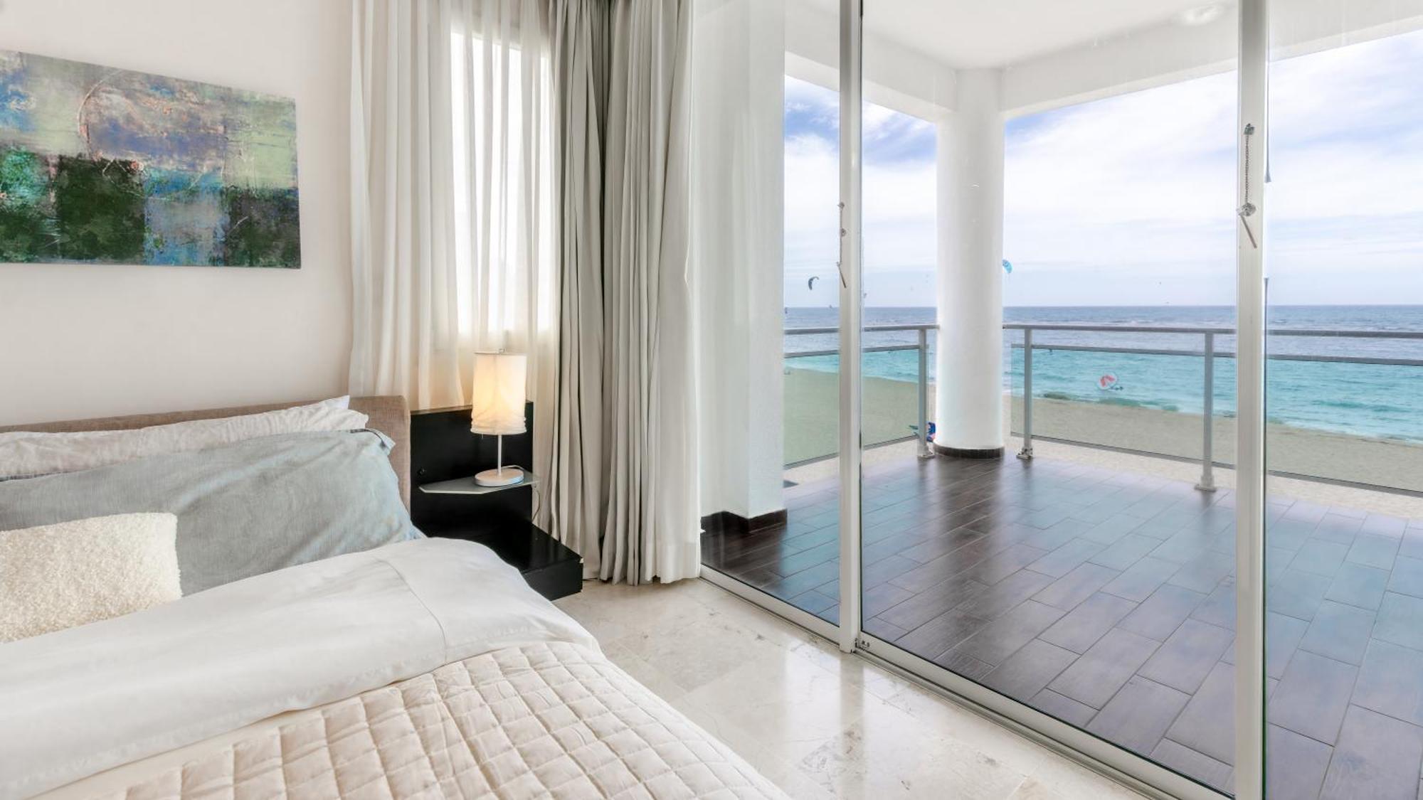 كاباريتي Watermark Luxury Oceanfront Residences المظهر الخارجي الصورة