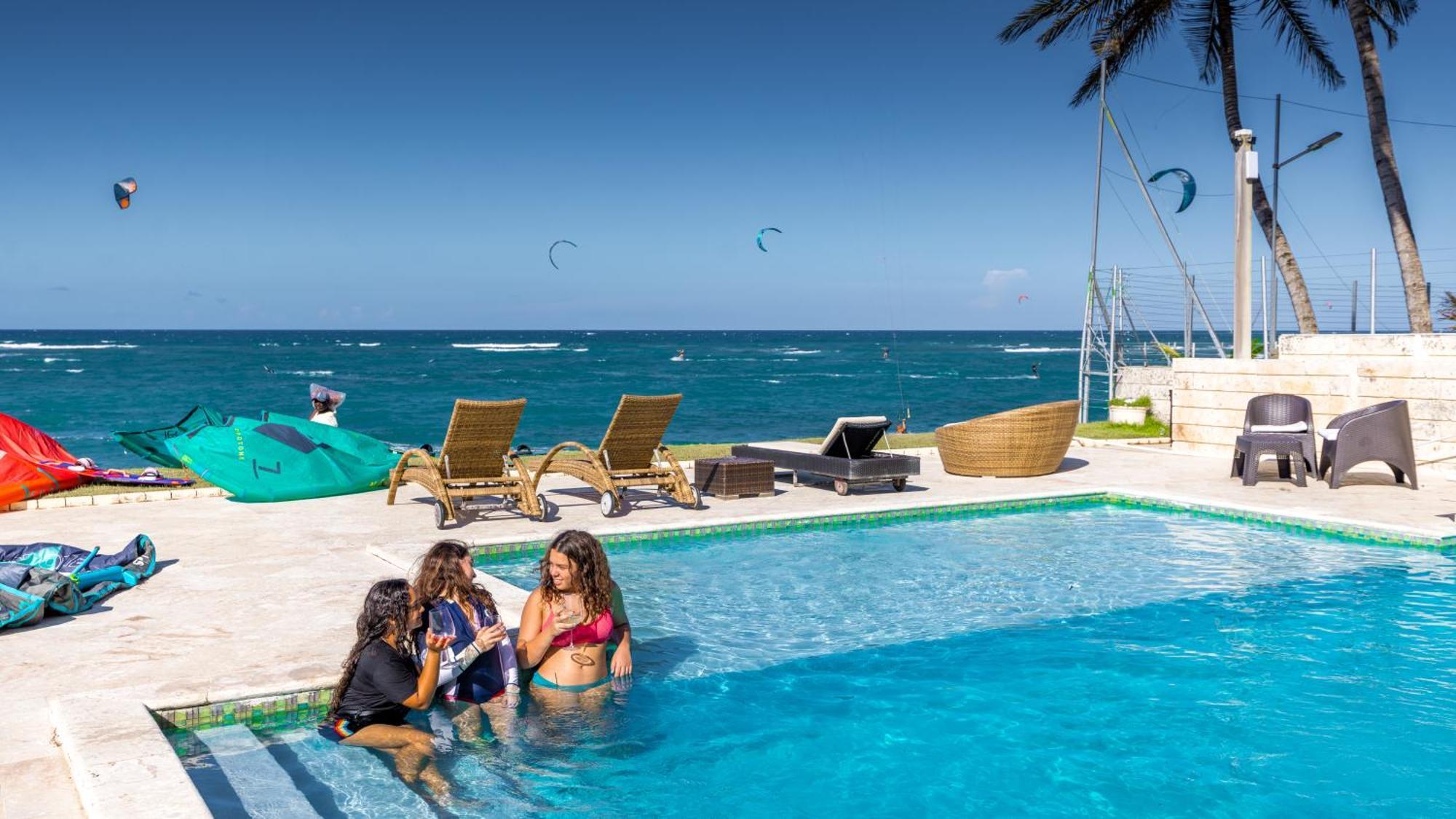 كاباريتي Watermark Luxury Oceanfront Residences المظهر الخارجي الصورة