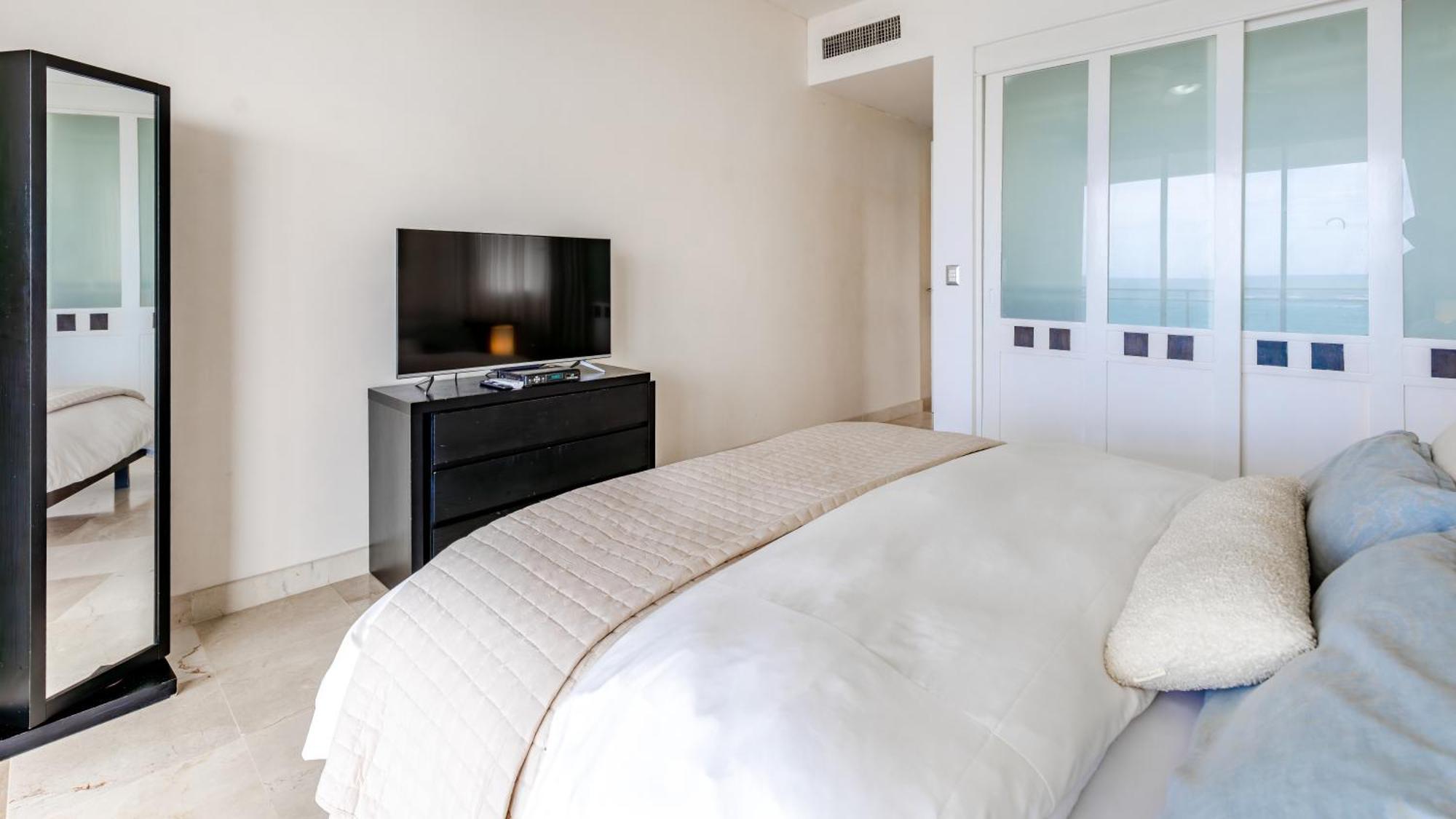 كاباريتي Watermark Luxury Oceanfront Residences المظهر الخارجي الصورة
