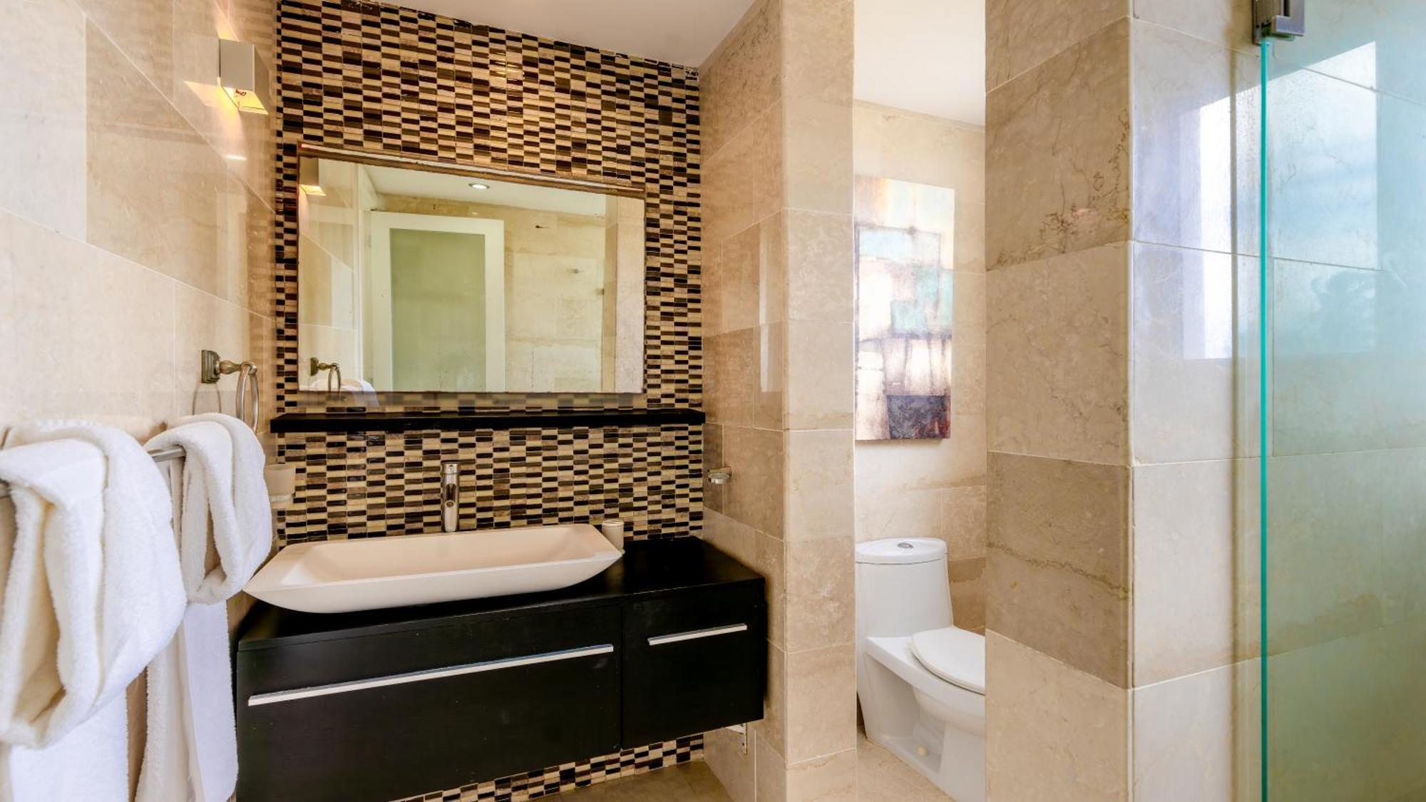 كاباريتي Watermark Luxury Oceanfront Residences المظهر الخارجي الصورة