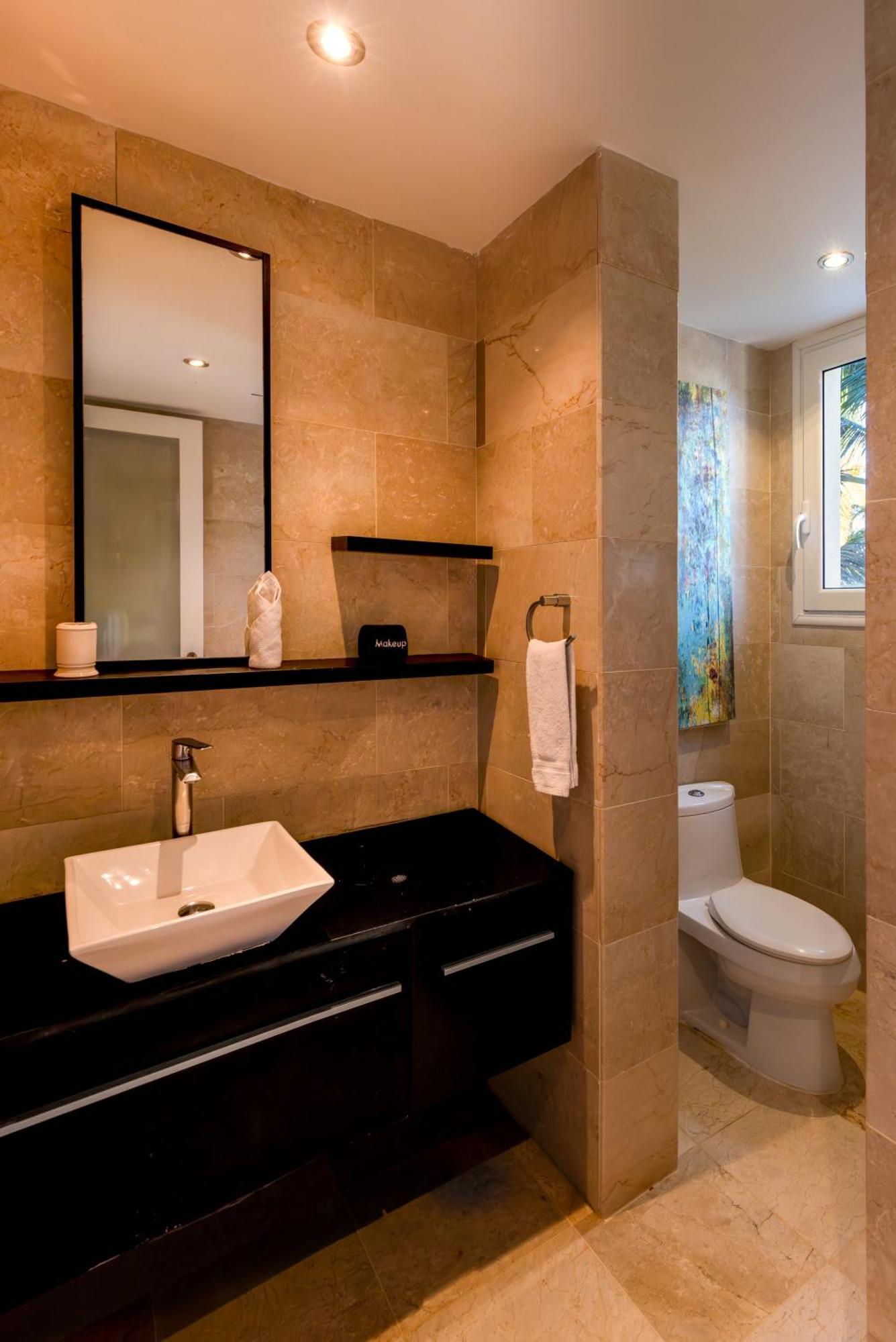 كاباريتي Watermark Luxury Oceanfront Residences المظهر الخارجي الصورة